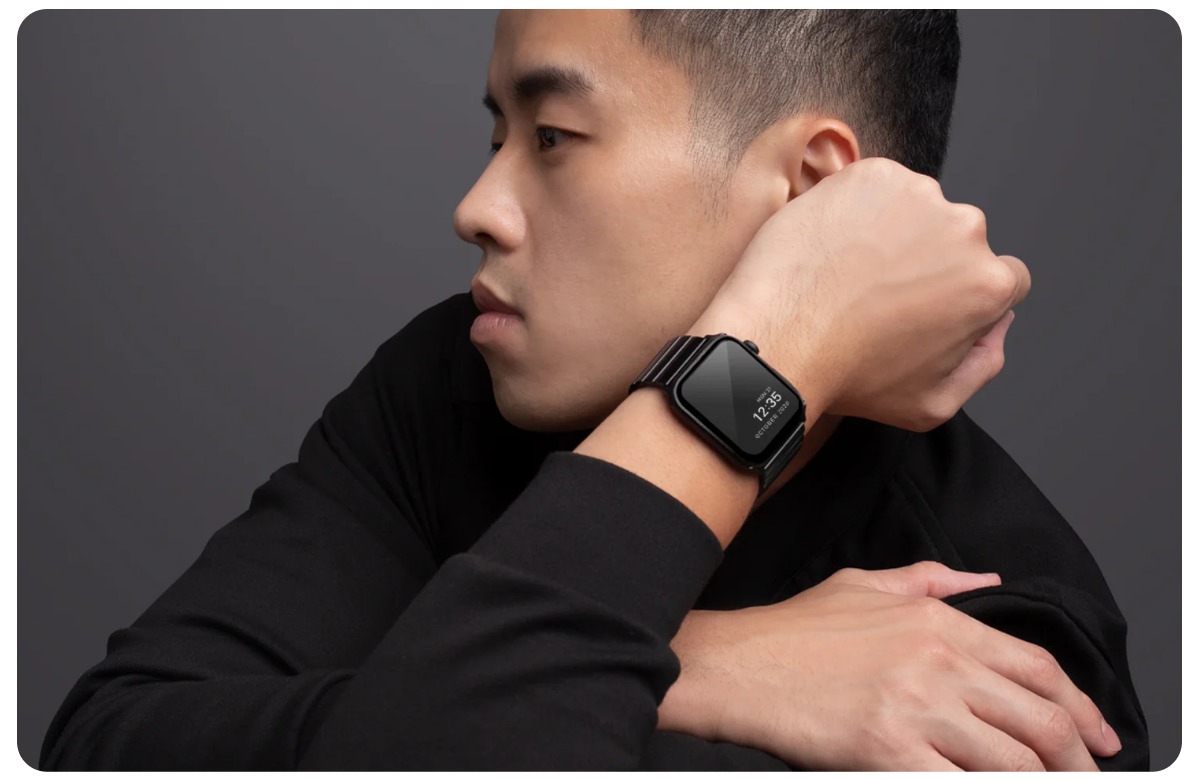 Uniq-Strova-Strap-Link-Steel-44MM-STRVSIL-03